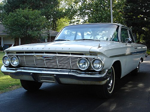 Jerry & Iris Emerson's 1961 Impala